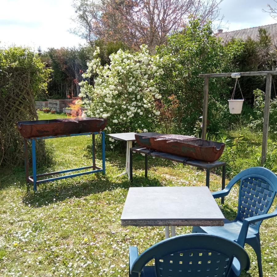 B&B Du Cerisier, Diner Sur Demande Noyers  Kültér fotó